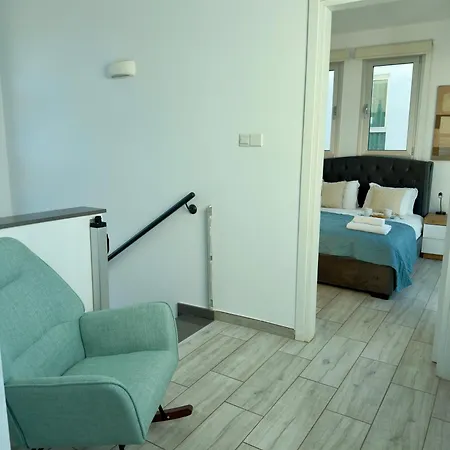 Sapphire Edge Bright 3br With Swimming Pool * Protaras