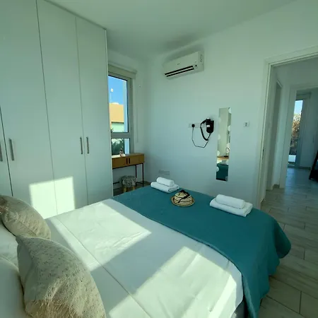Sapphire Edge Bright 3br With Swimming Pool * Protaras