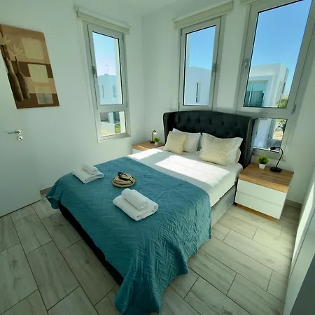 Sapphire Edge Bright 3br With Swimming Pool
