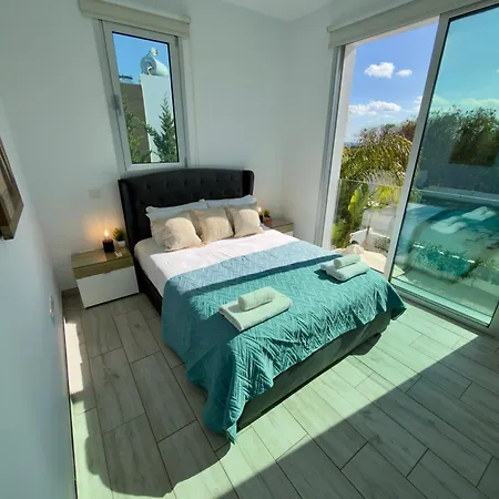 Sapphire Edge Bright 3br With Swimming Pool Villa
