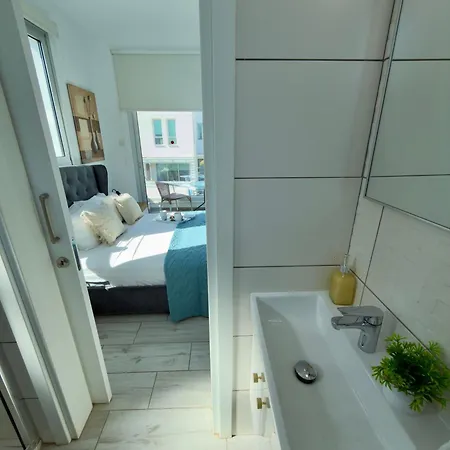 Sapphire Edge Bright 3br With Swimming Pool Villa