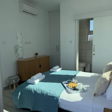 Sapphire Edge Bright 3br With Swimming Pool * Πρωταράς